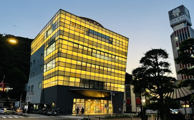 阿波おどり会館(徳島市)